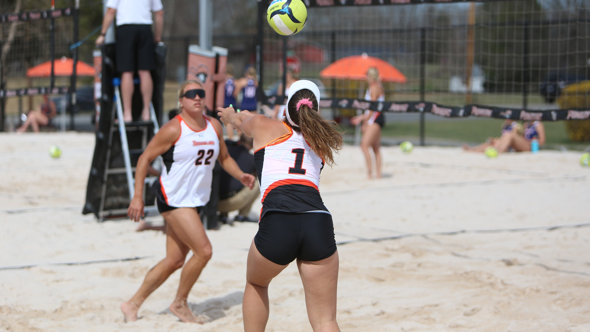 Pioneers drop tri-match at Chattanooga