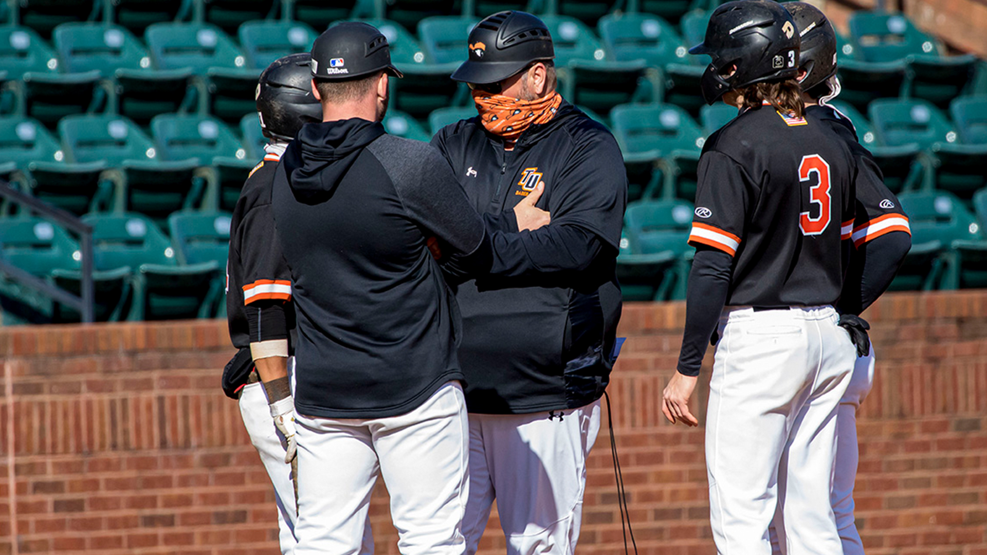 Ranked Wolves sweep pair from Pioneers
