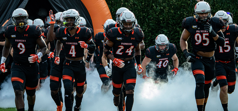 Pioneers host undefeated Wingate for homecoming