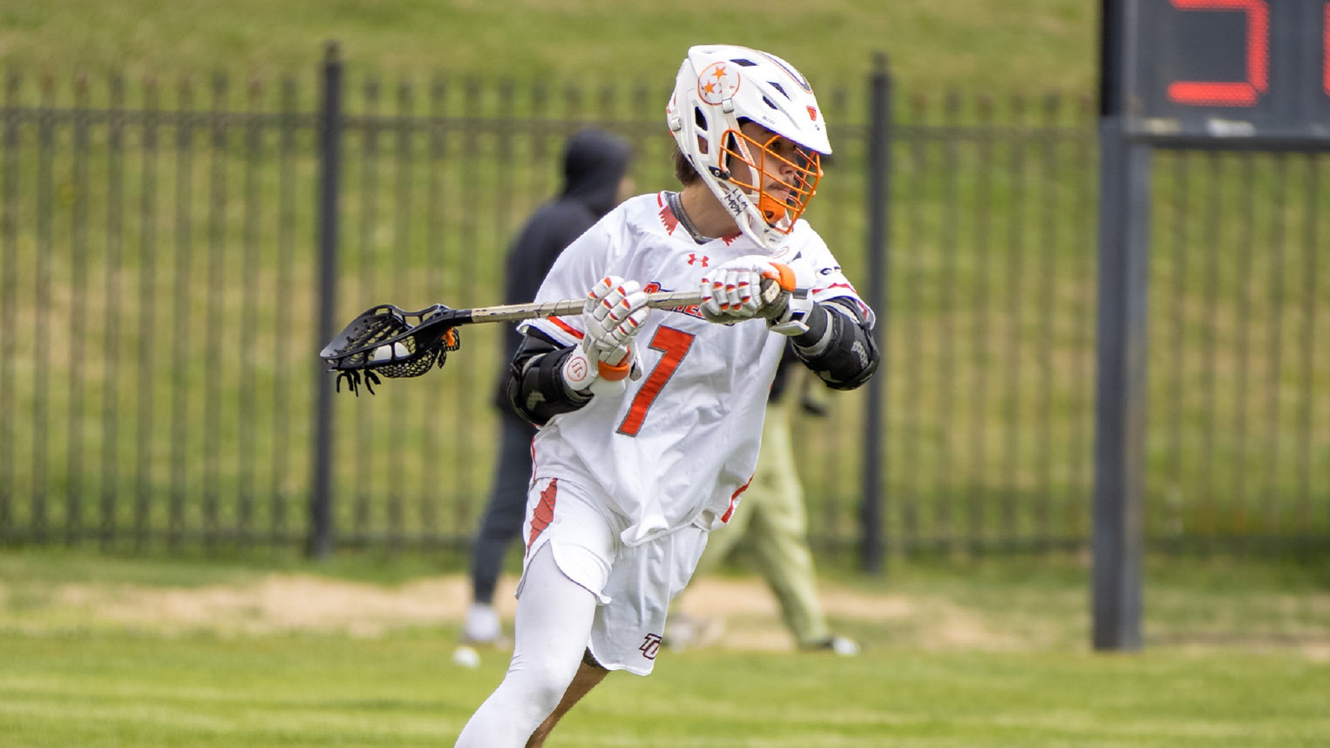 Pioneers battle Coker in 13-10 loss