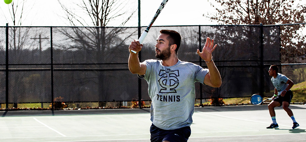 Queens stays unbeaten in conference with 8-1 win over Tusculum