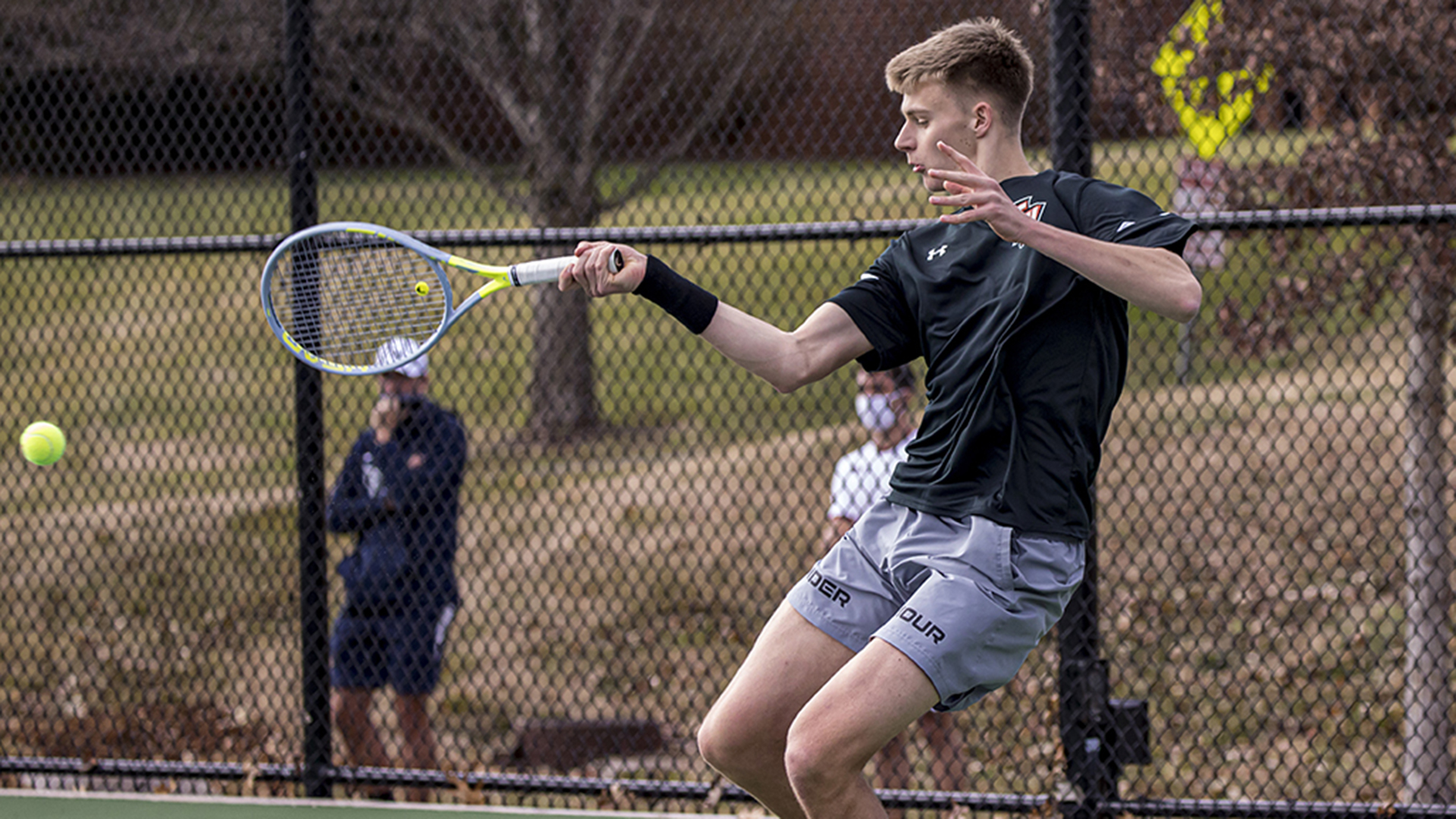 13th-ranked Queens rallies for 4-3 win over Pioneers