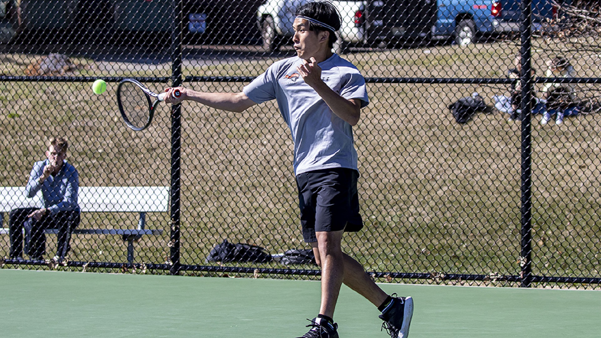 Pioneers drop 5-2 decision to 24th-ranked Wingate