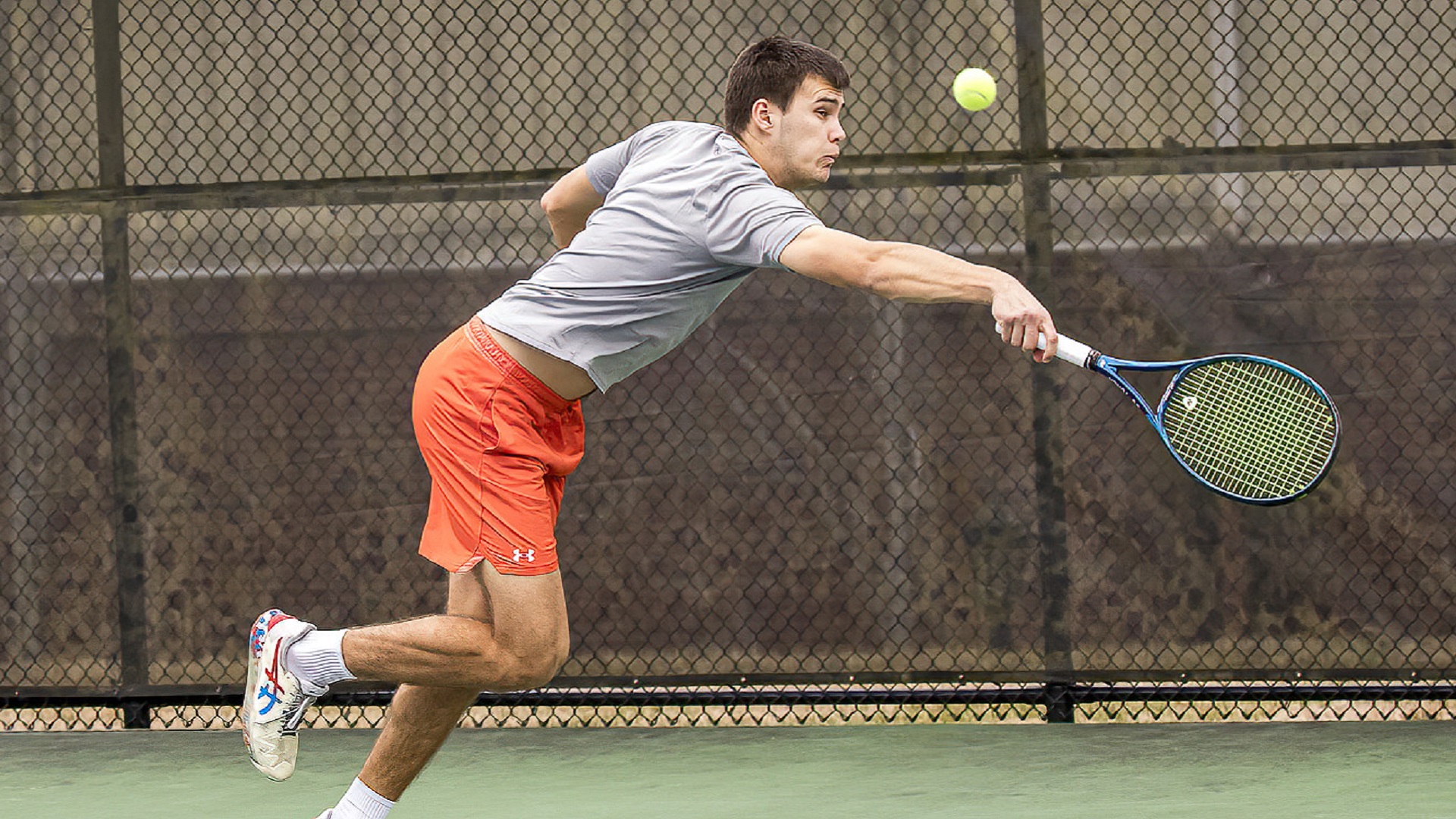 Pioneers split two matches at PTR Collegiate Cup
