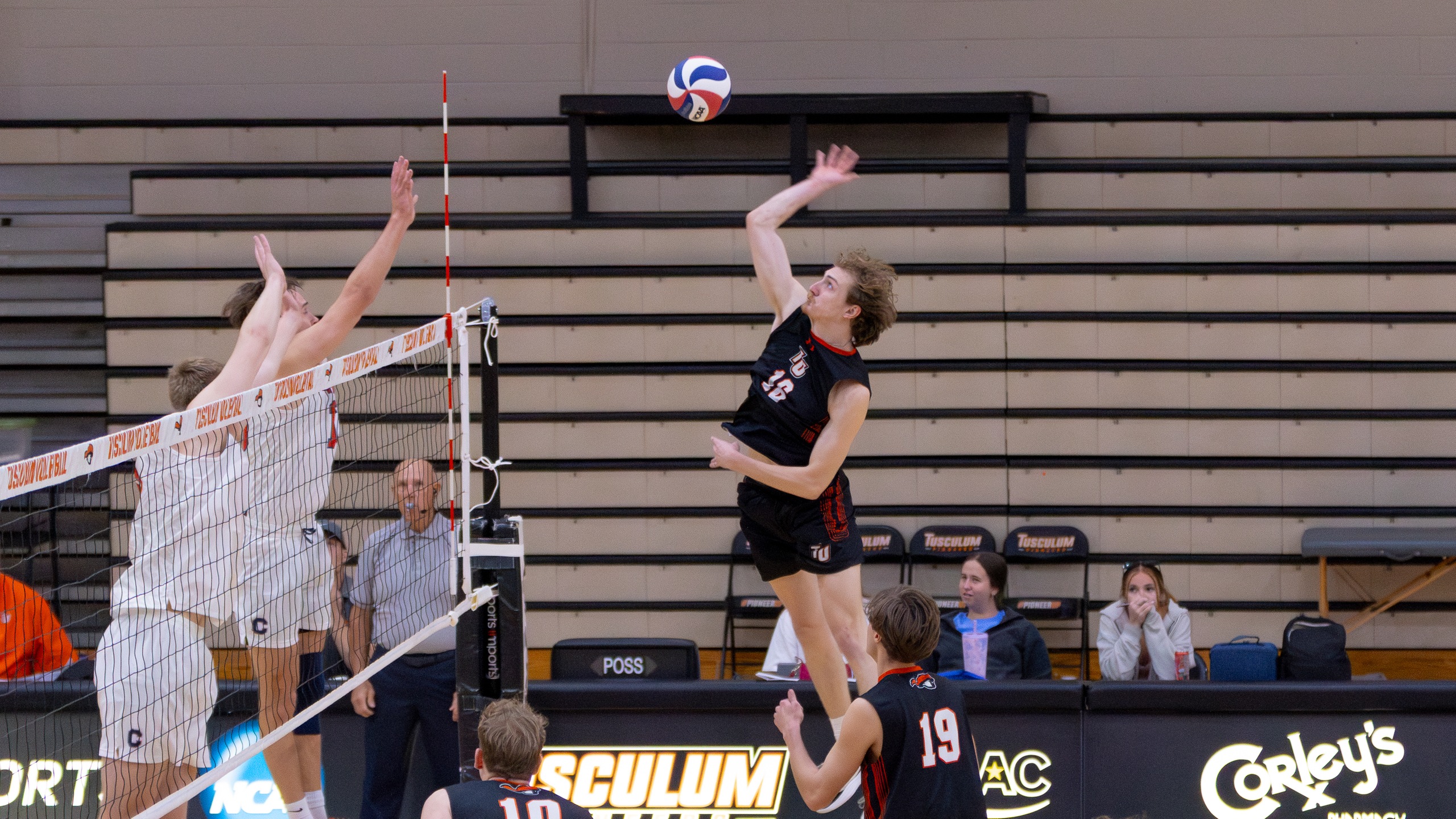 Catawba comes back to sweep season over Tusculum