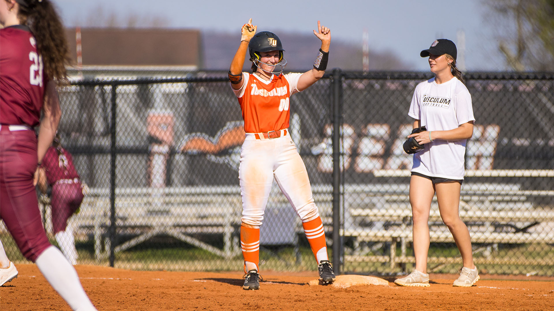 Pioneers split with Tornado in non-conference action