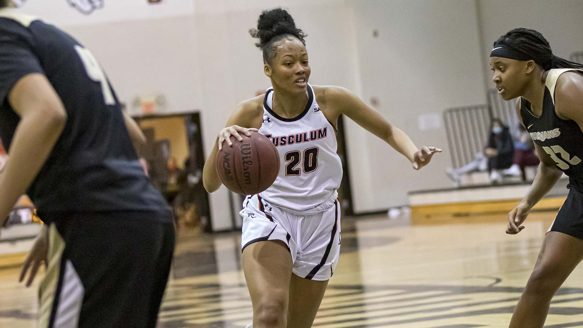 Pioneers to host LMU, travel to Coker this week