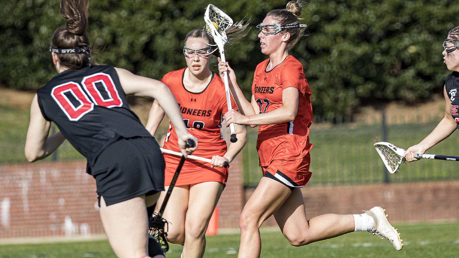 Tusculum routs Lees-McRae 19-6 behind career days from Michalski, Daniel, Sesi