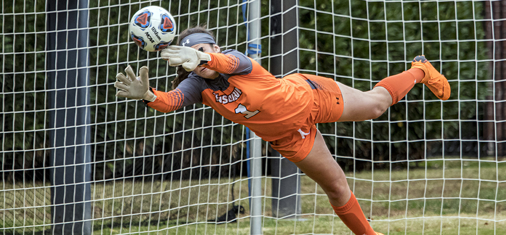 Pioneers to visit Mars Hill in key SAC matchup