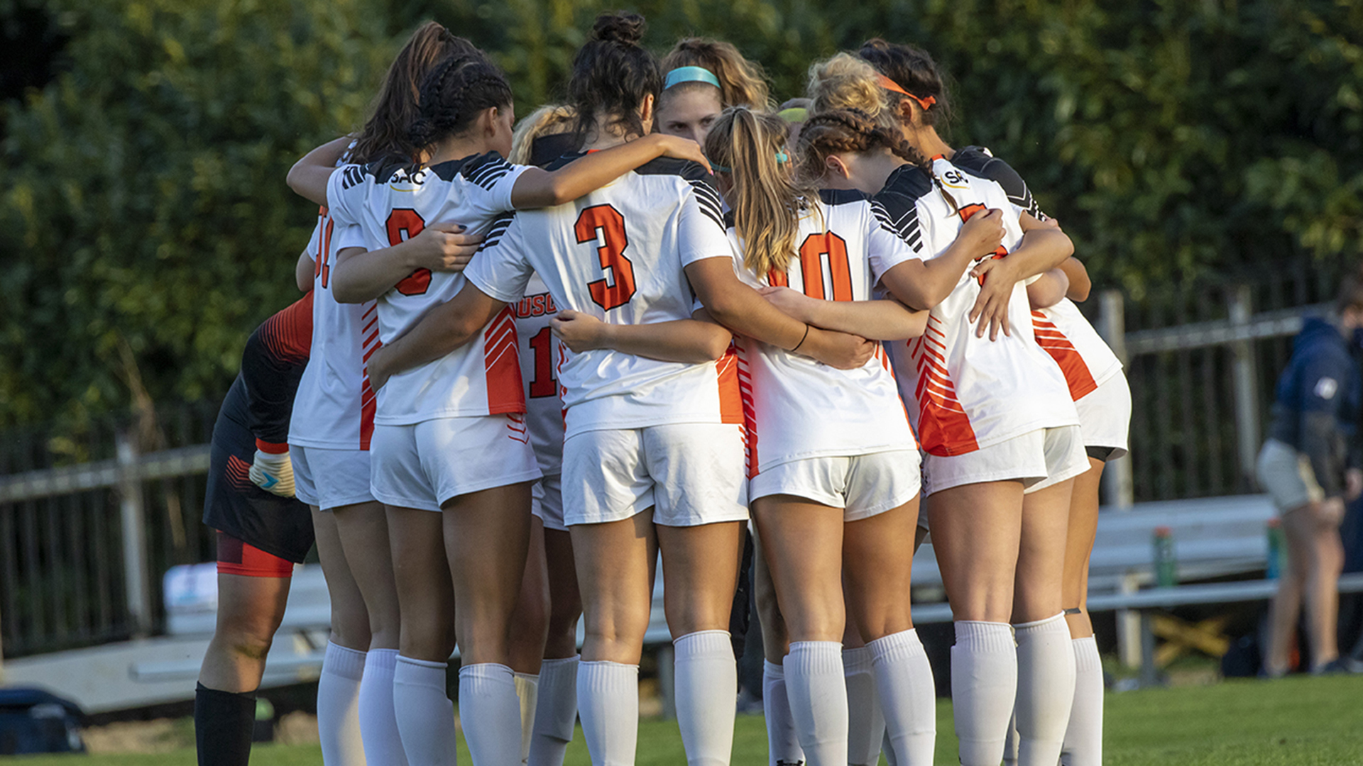 Queens defeats Pioneers 3-1 in SAC quarterfinals