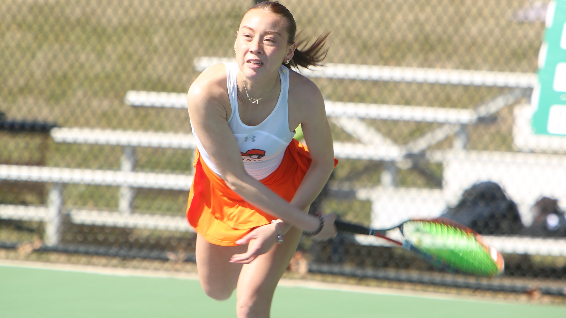 17th-ranked Charleston holds on for 4-3 win over Pioneers