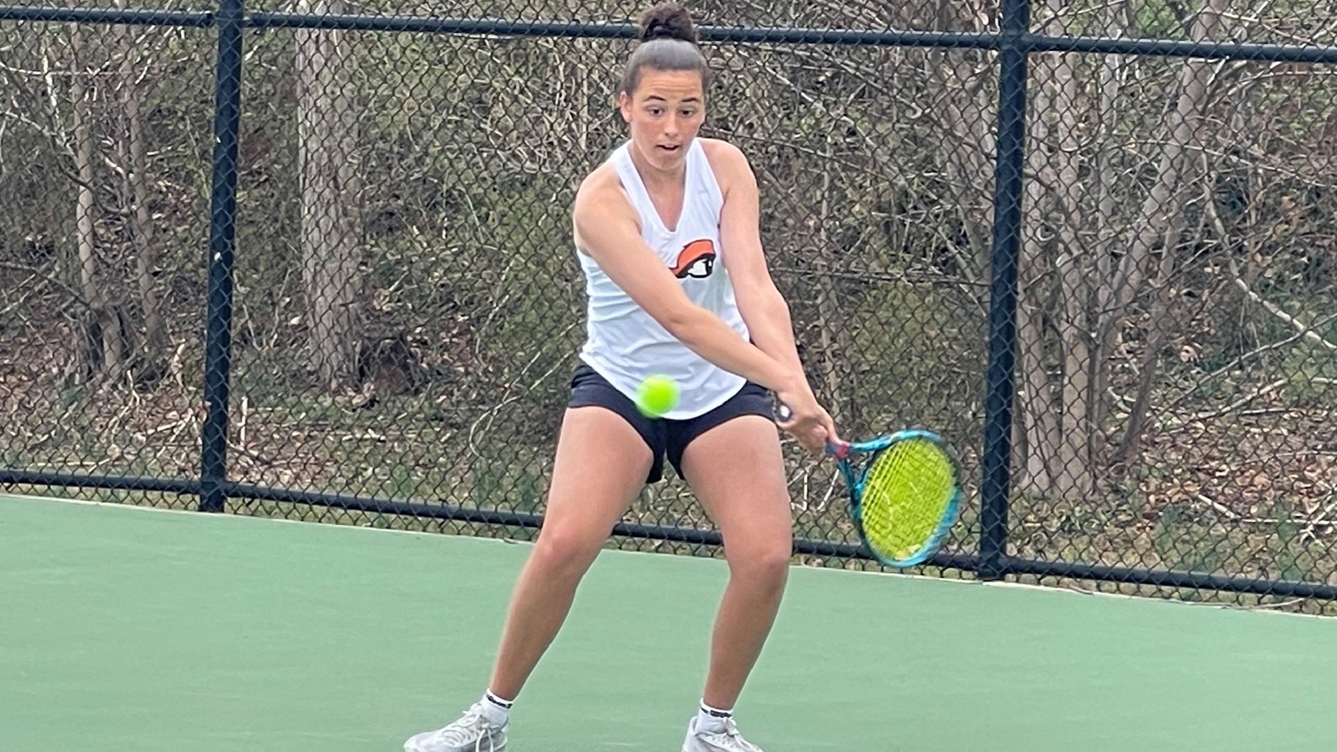 Pioneers fall in 4-2 match at Limestone
