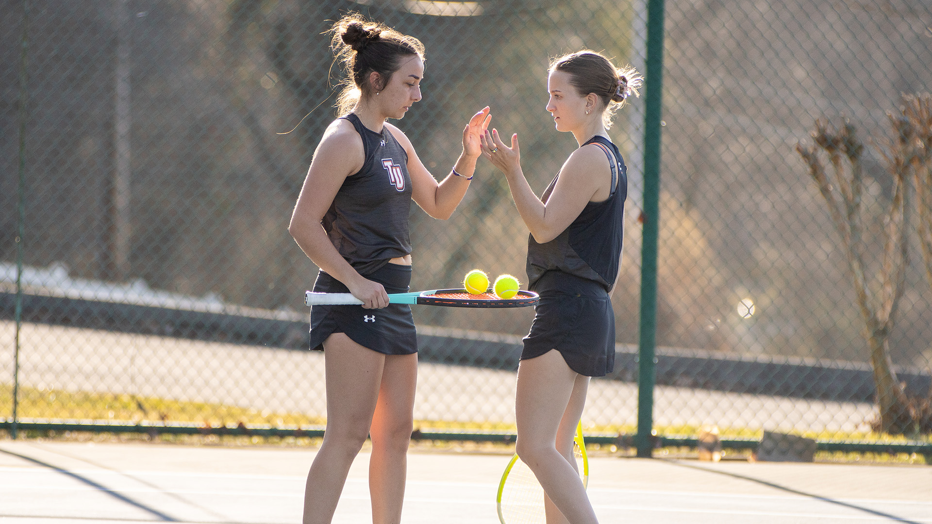 Pioneers earn fifth straight win with 4-1 victory at Livingstone