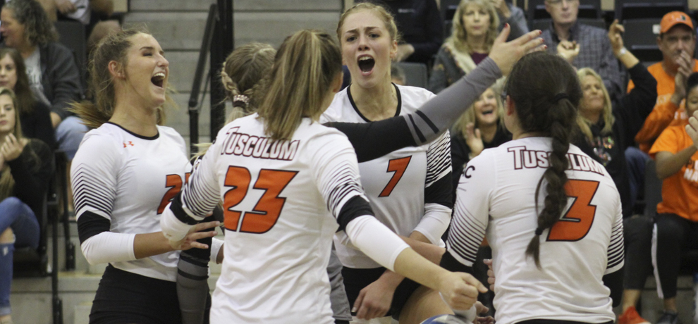 Late set rally powers Pioneers to 3-2 win at Carson-Newman